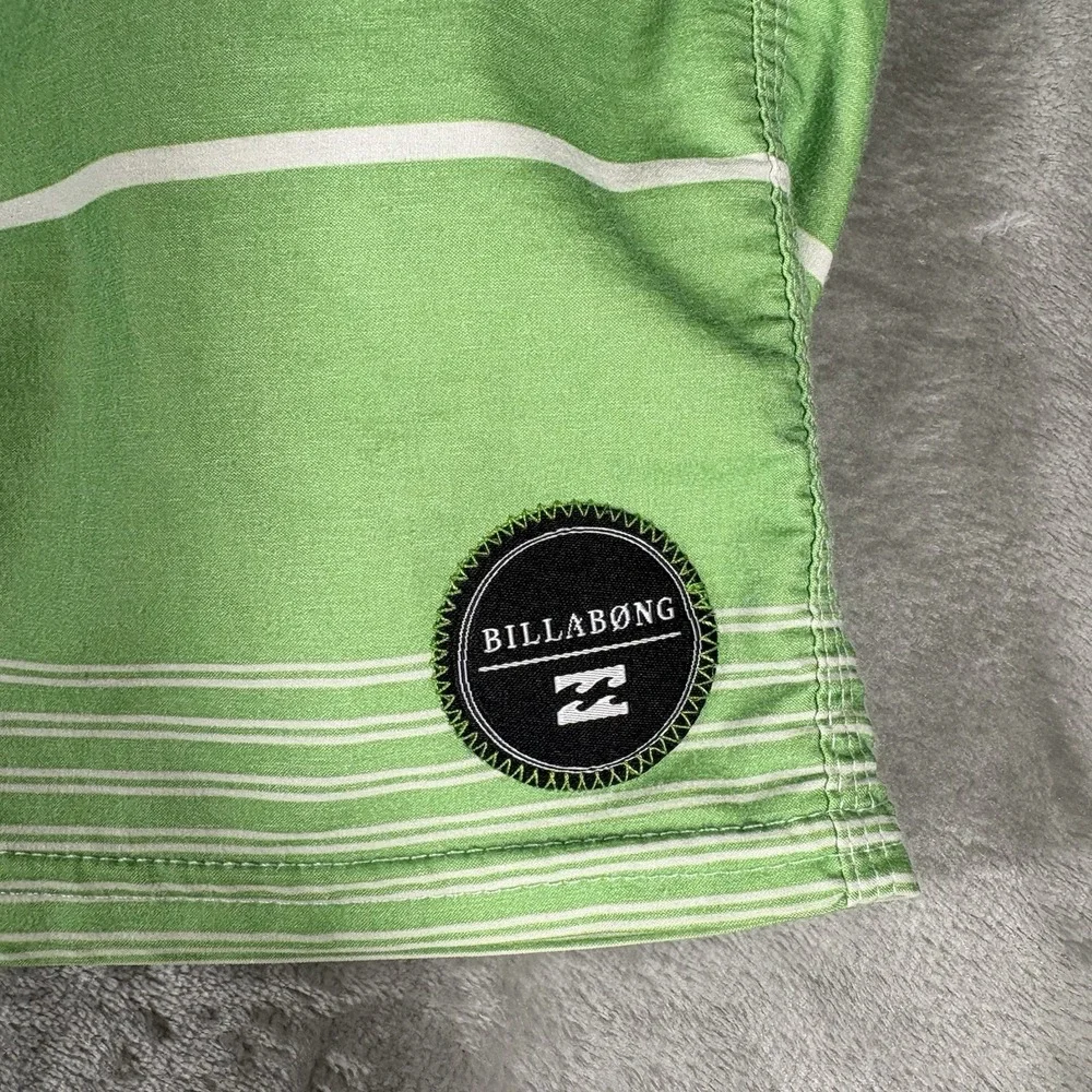 Billabong‎ Board Shorts Men's 32 Surfer Coastal Beach Shorts Quick Dry